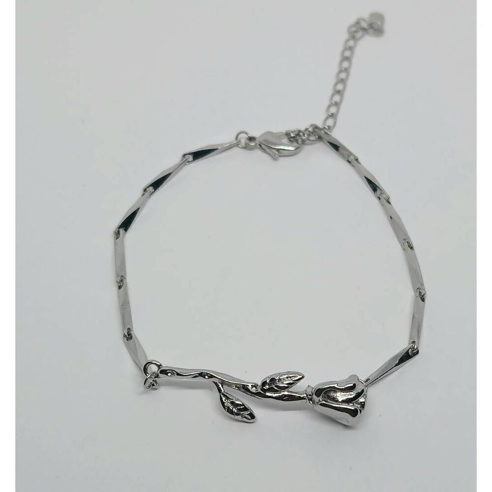 Flower bracelet